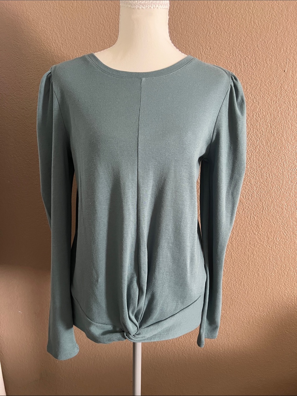 Nine West Sage Twist-Front Long Sleeve Top